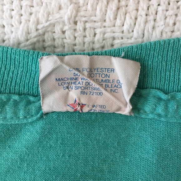 Vintage Size L, Sleeveless T-shirt, NC Cities - Picture 8 of 13